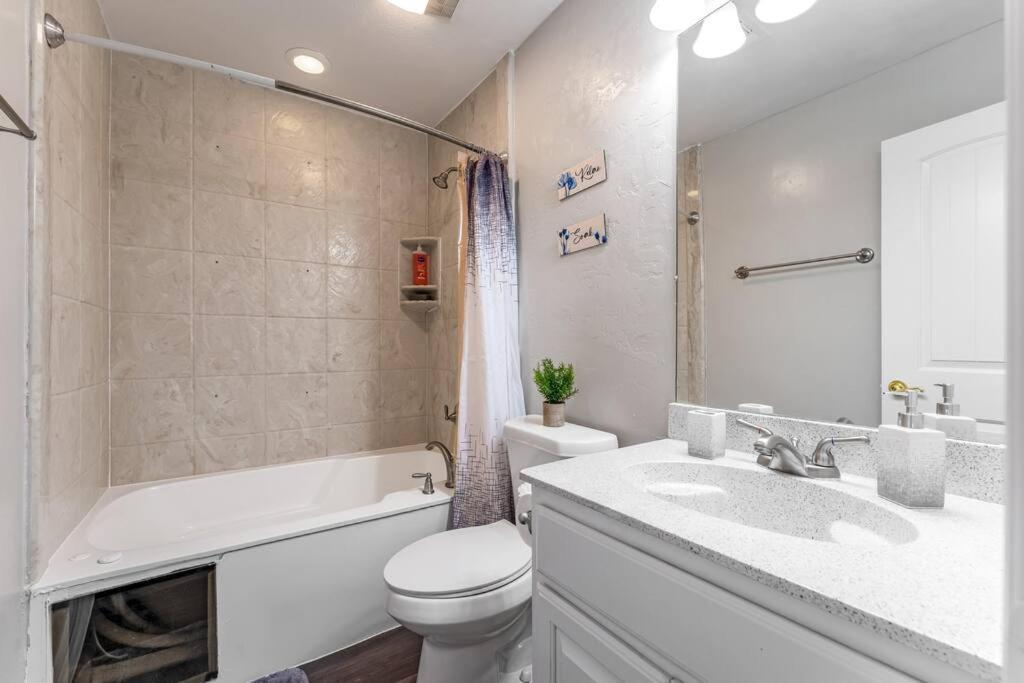 Family Friendly 2Bdrm-Walk To At&T/Cowboys Stadium Arlington Extérieur photo