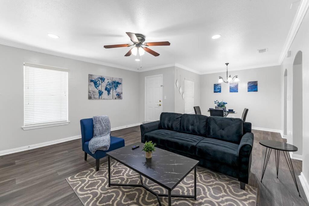 Family Friendly 2Bdrm-Walk To At&T/Cowboys Stadium Arlington Extérieur photo